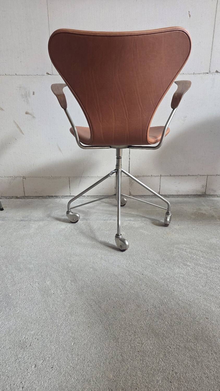Chaise de bureau Arne Jacobsen 3217 Fritz Hansen