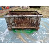 1 cast iron planter from 1900 from Charleville - Mézières