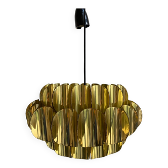 Suspension en acier doré par Thorsten Orrling