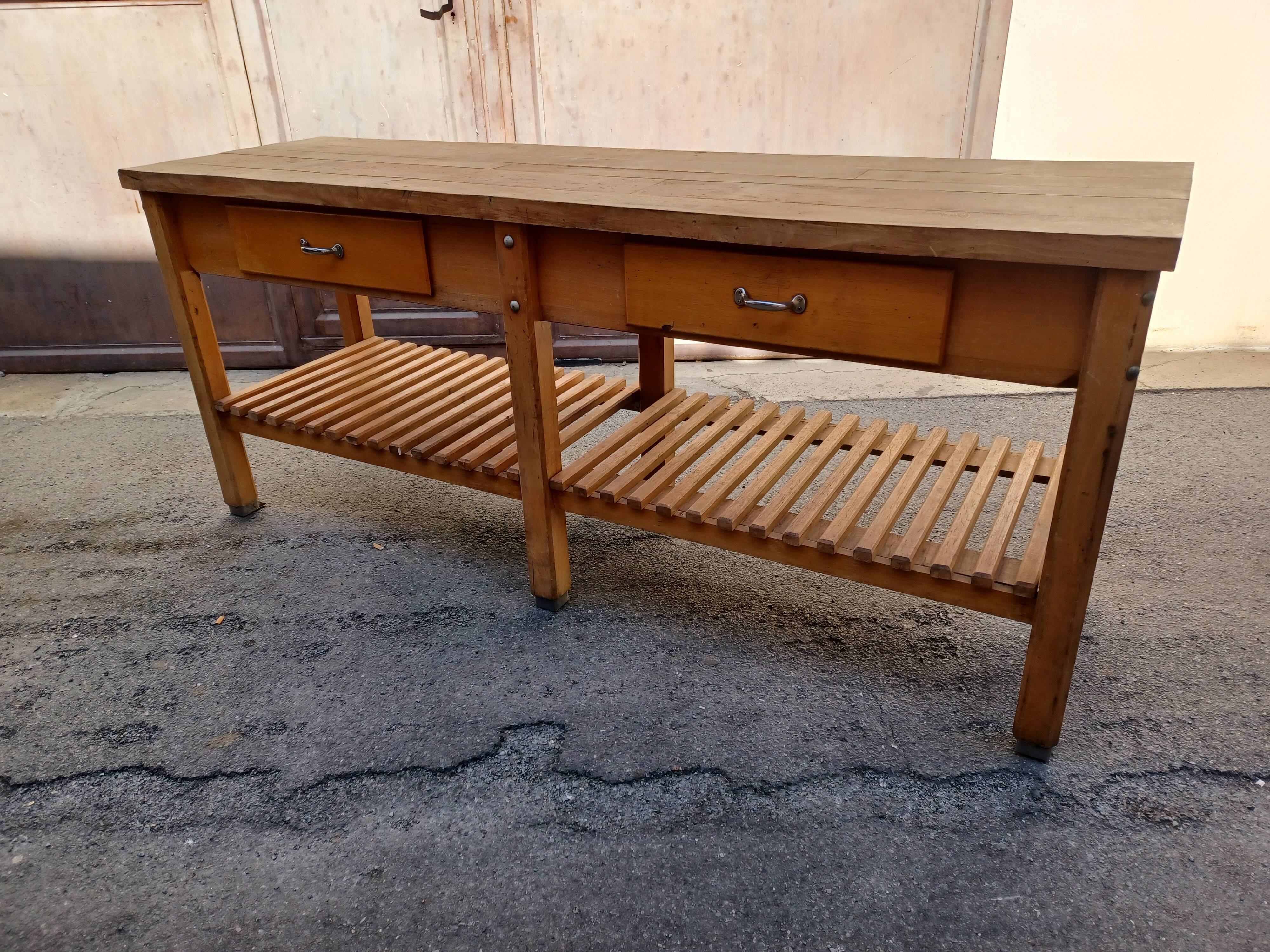 Trade furniture, 1940