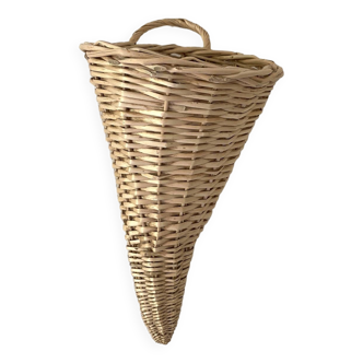 Hanging basket, woven wicker cornucopia