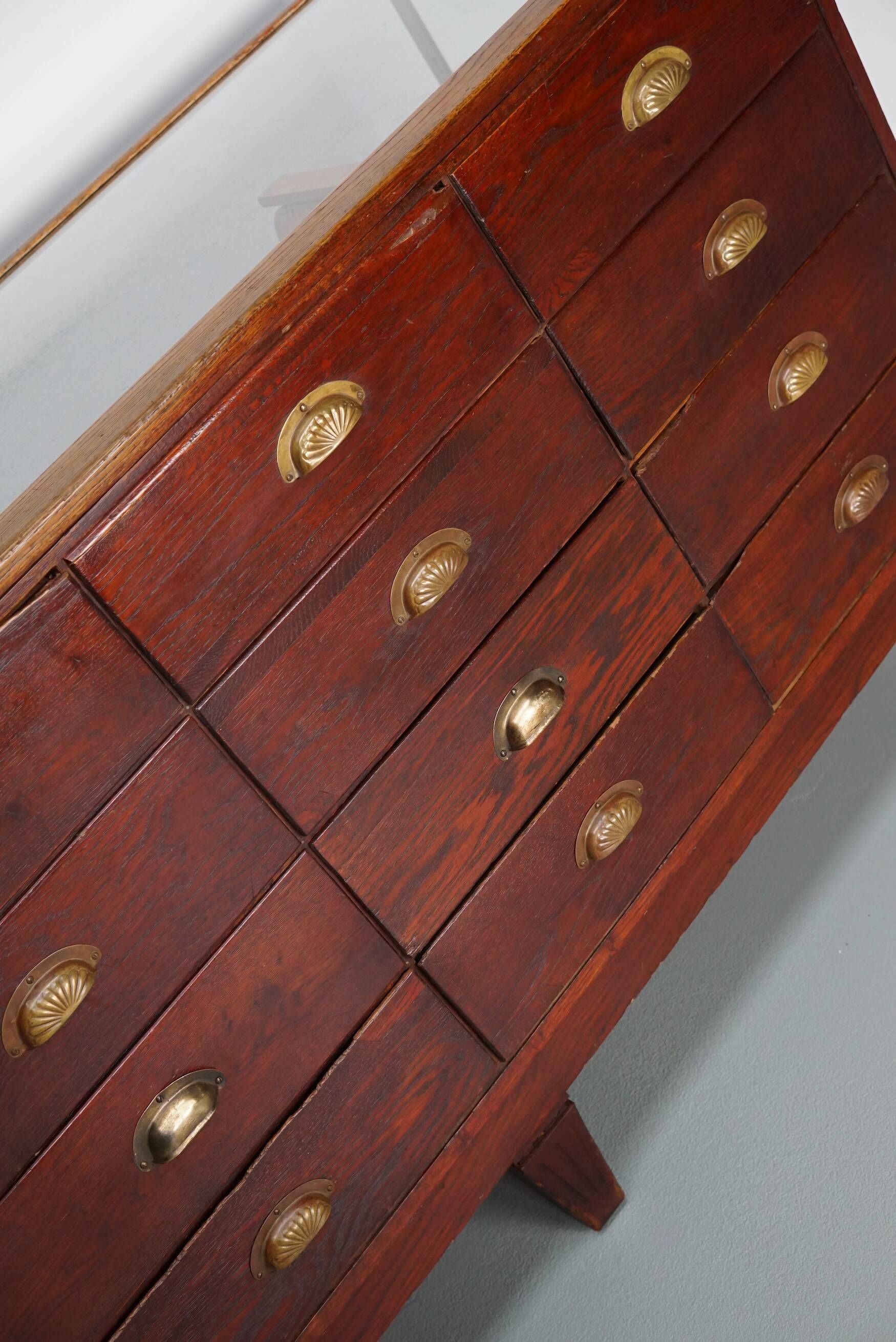 Antique English oak and glass counter/display cabinet, circa 1920-1930