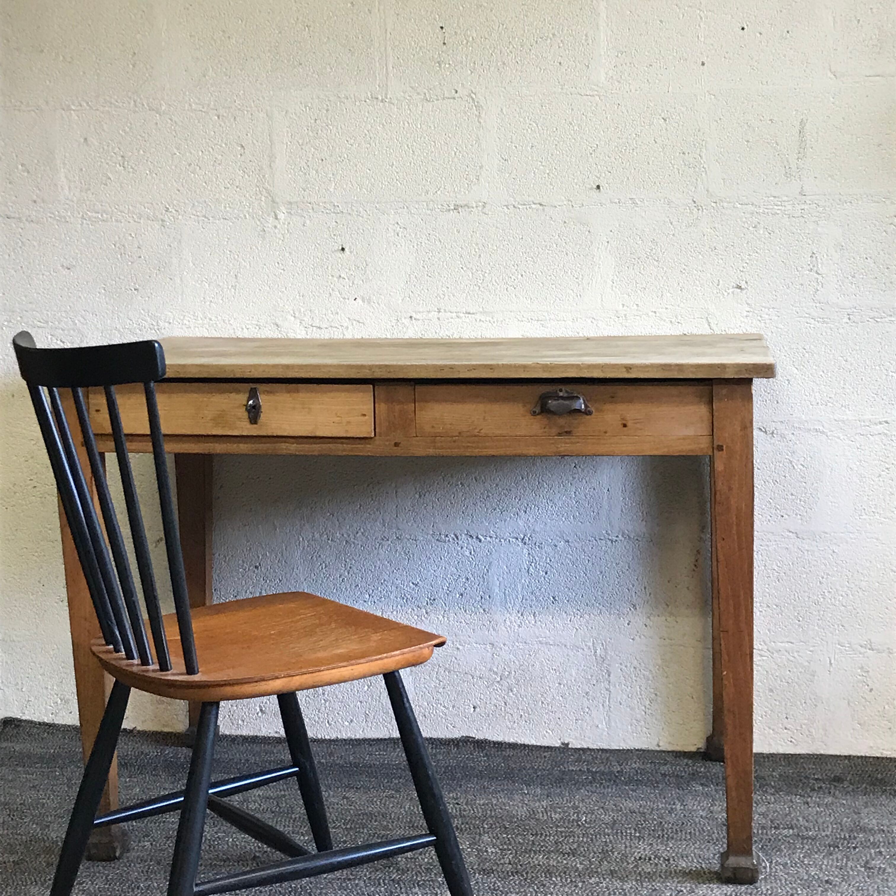 Old farm in light oak table