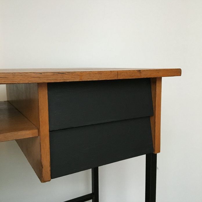 Vintage wood/metal desk