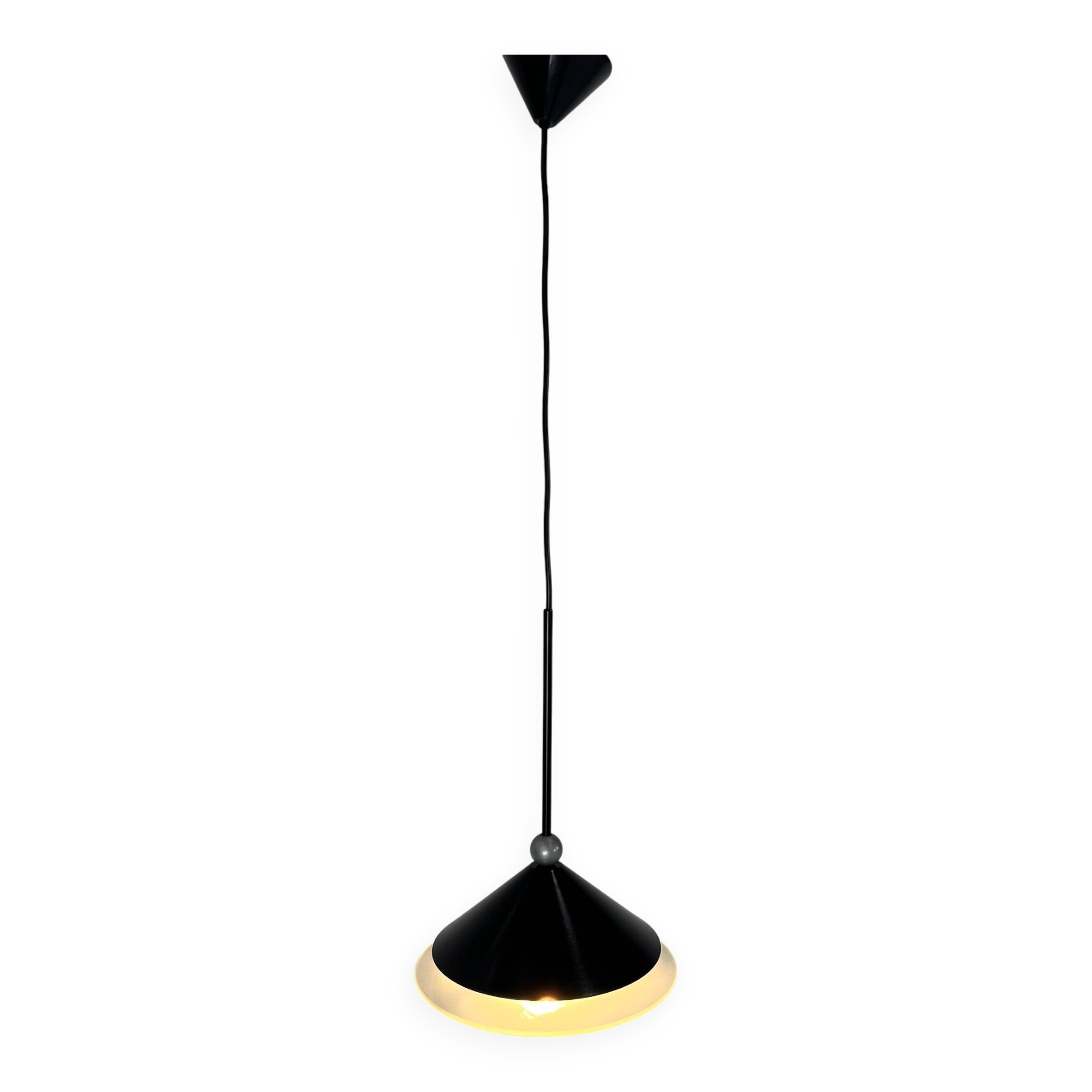 Suspension halogène postmoderne italienne, années 1980