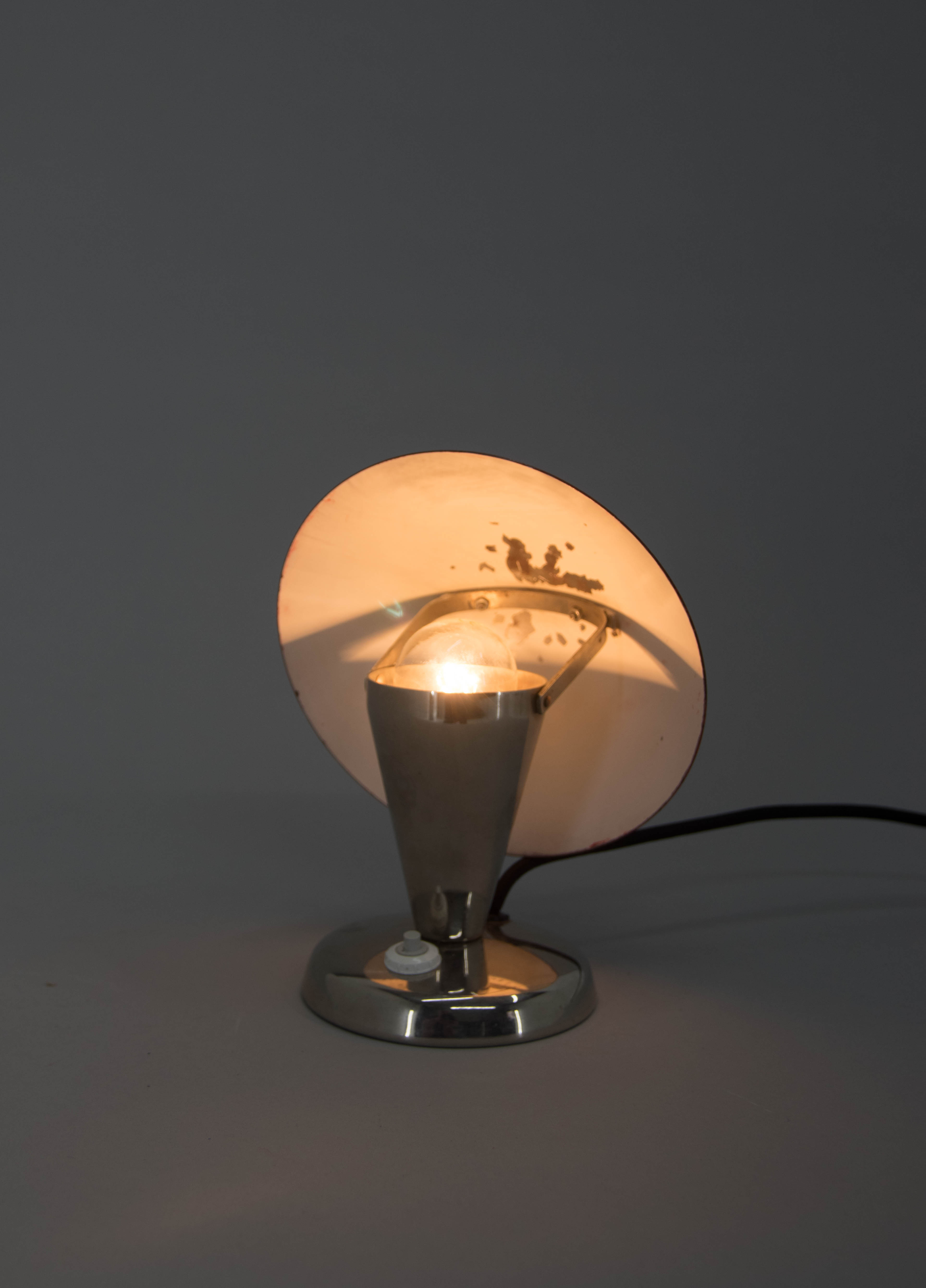 Bauhaus bedside lamp with flexible shade, 1930