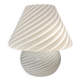 Lampe vintage en verre de Murano en forme de champignon.