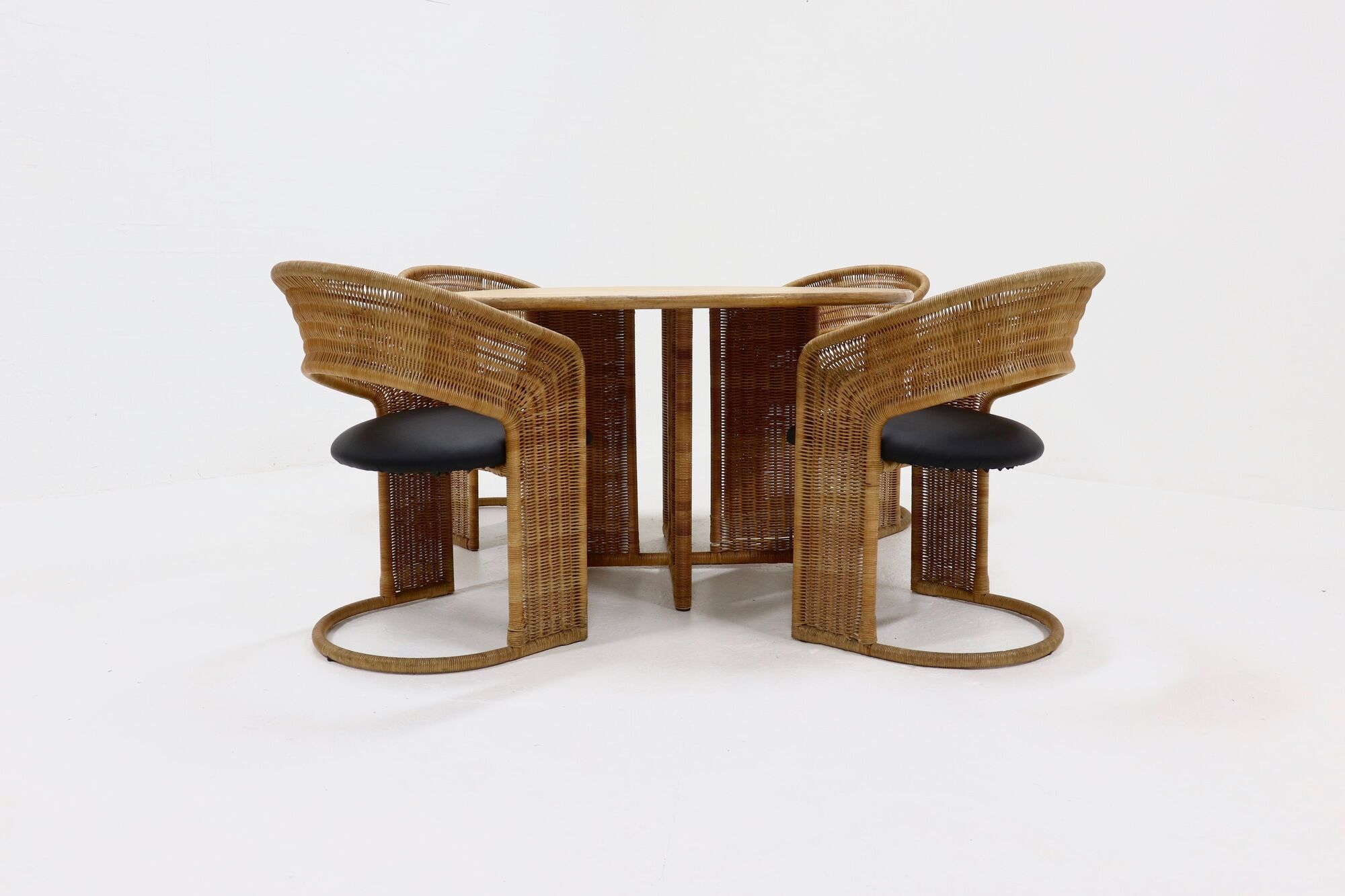 Set de 4 chaises de salle à manger en rotin par Luit van der Helm, Pays-Bas Années 1980