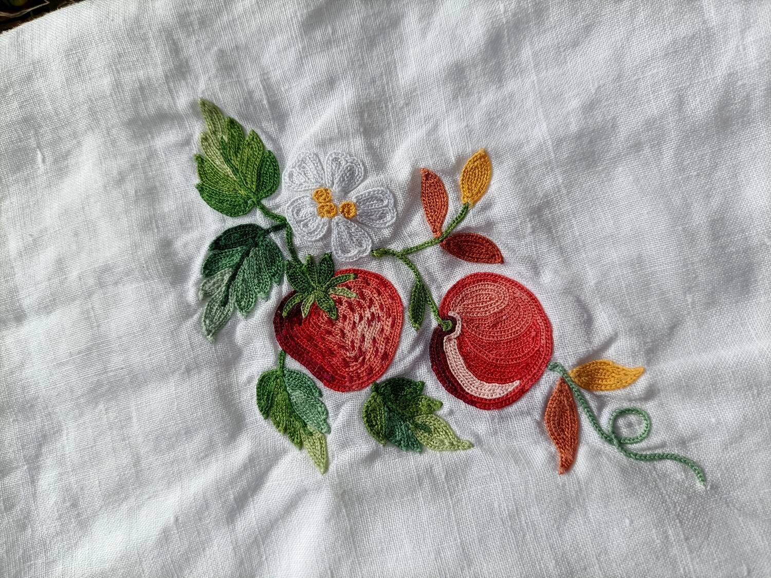 Retro Strawberry Napkin