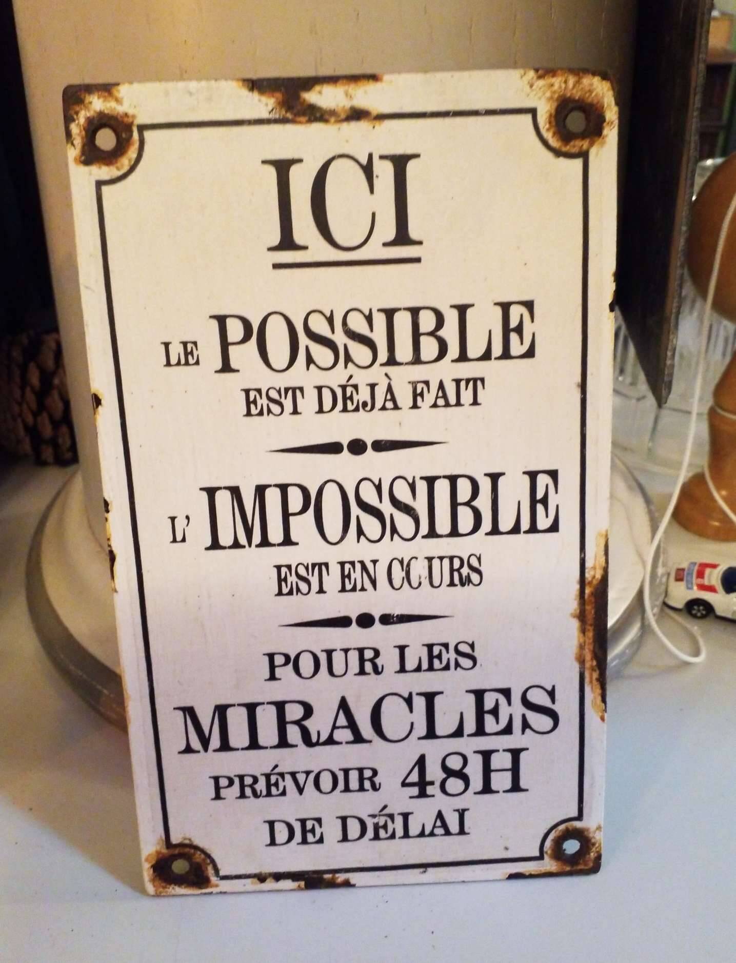 Advertising metal plaque