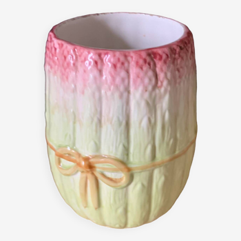 Slush vase with asparagus bunch decor