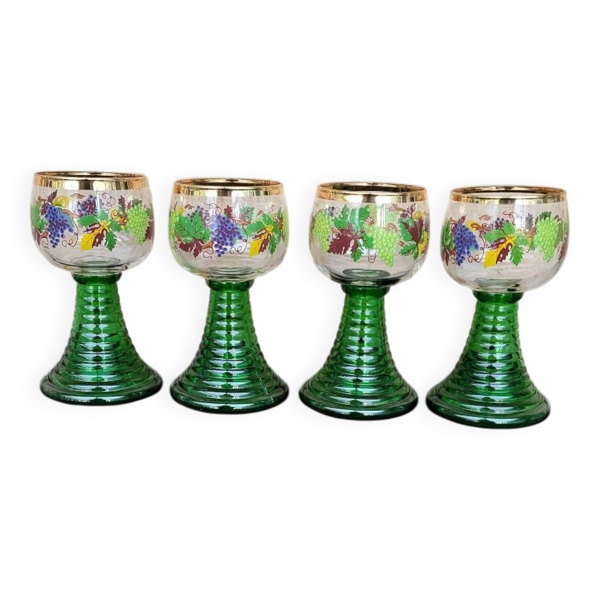 Lot de 4 grands verres à vin Roemer décor Bacchus