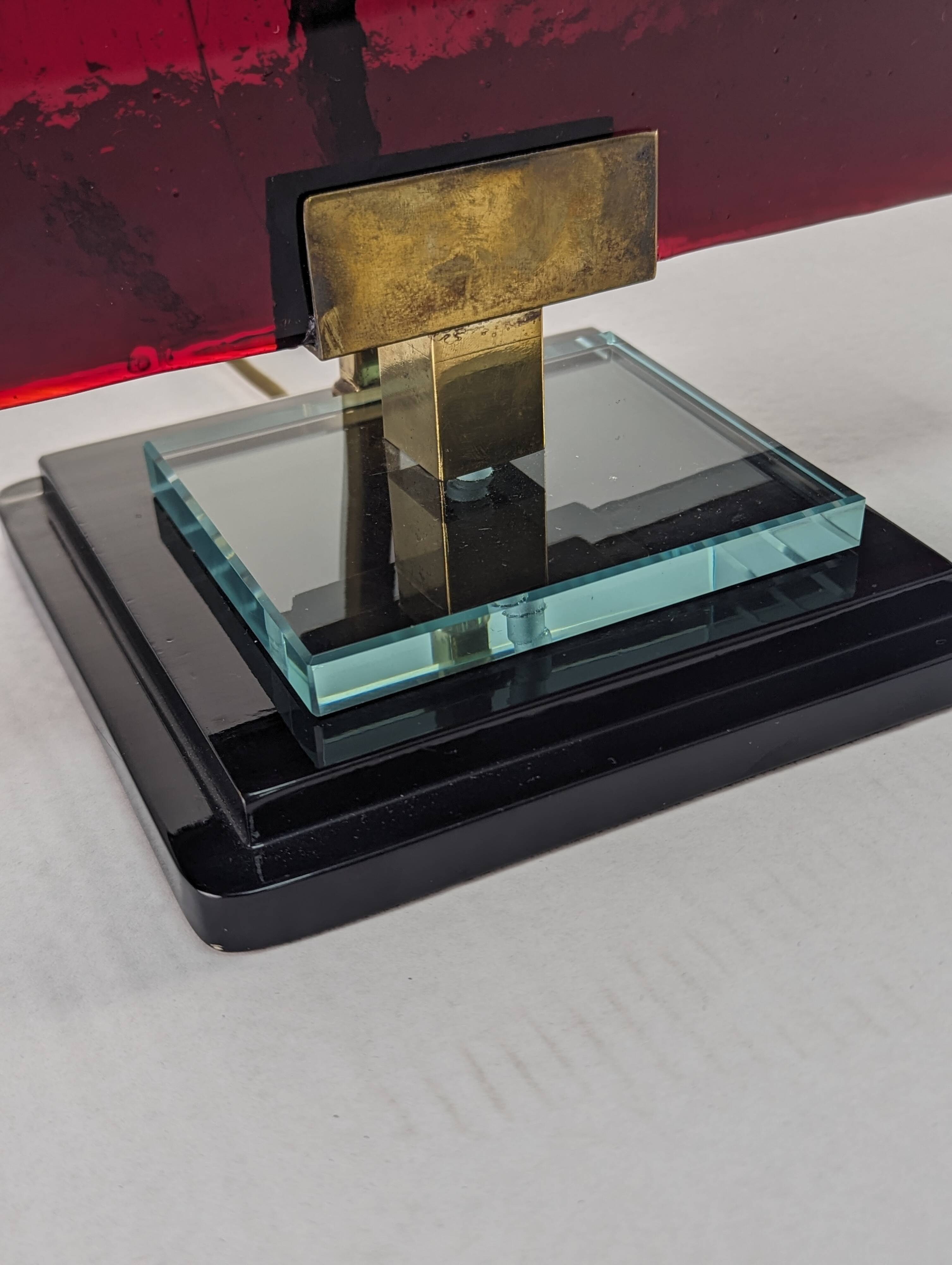 Pair of table lamps by Pietro Chiesa for Fontana Arte in glass and brass