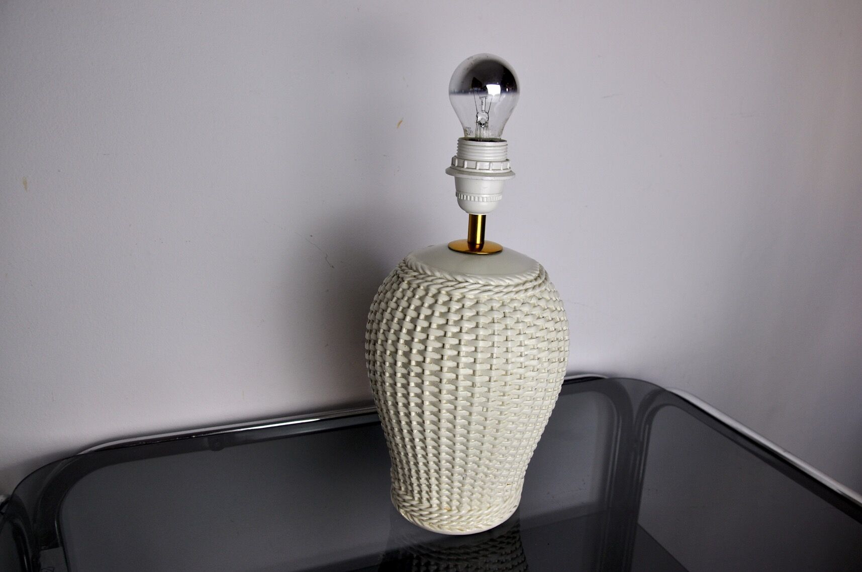 White ceramic "bamboo" lamp, Hollywood Regency, Italy, 1970