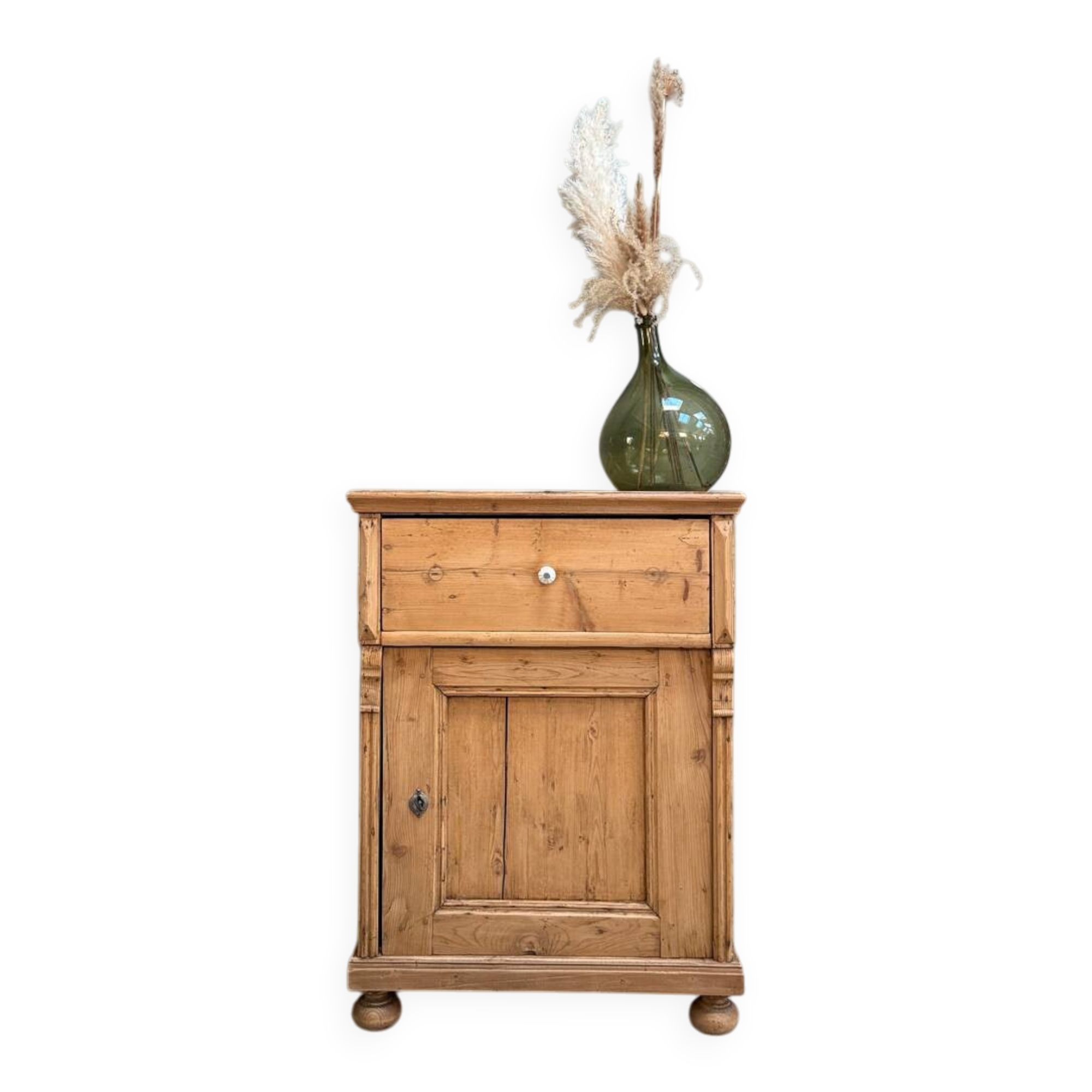 English jam cupboard in solid pine (renovated)
