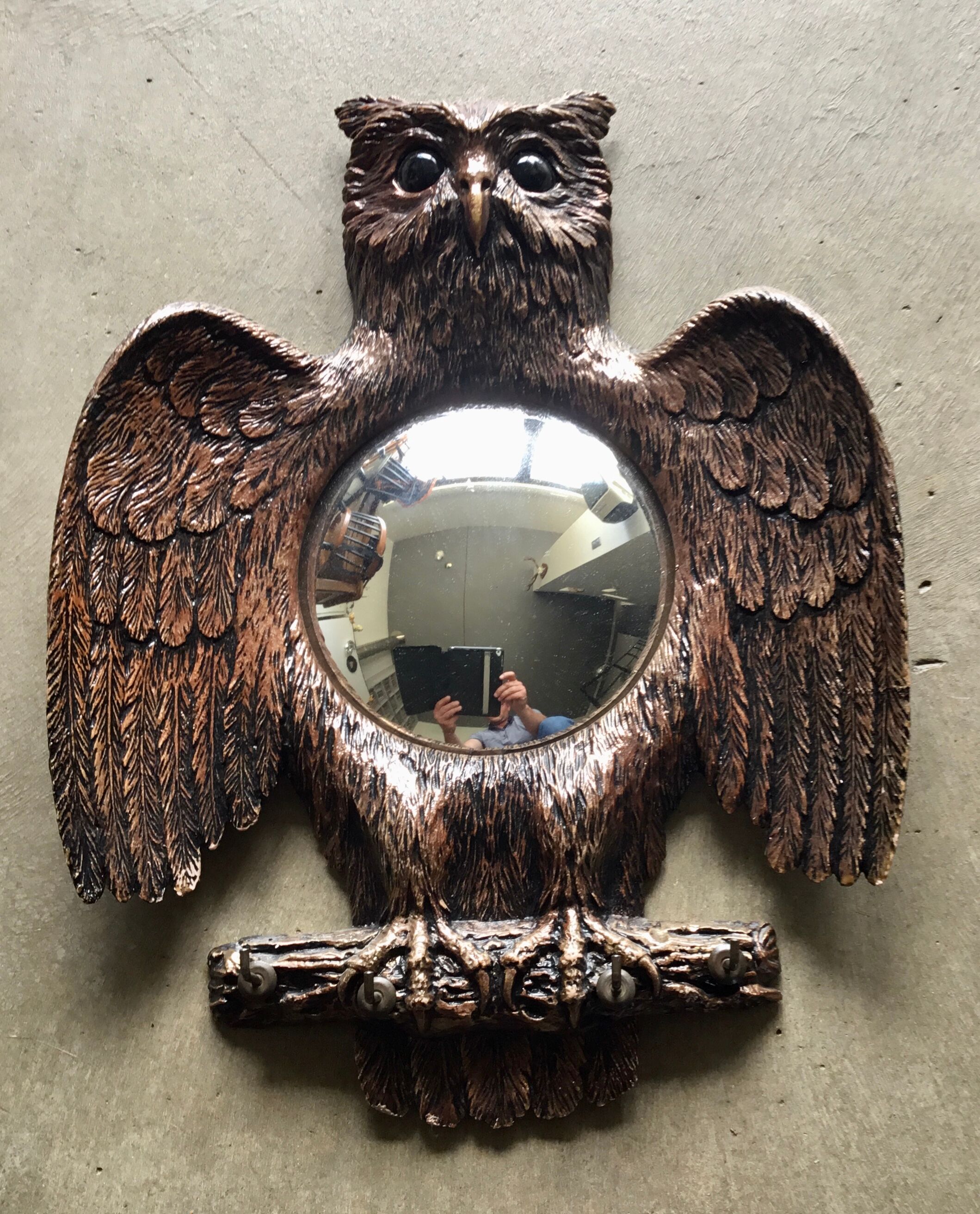 Bulging mirror or witch's eye - owl shape - vintage 1960