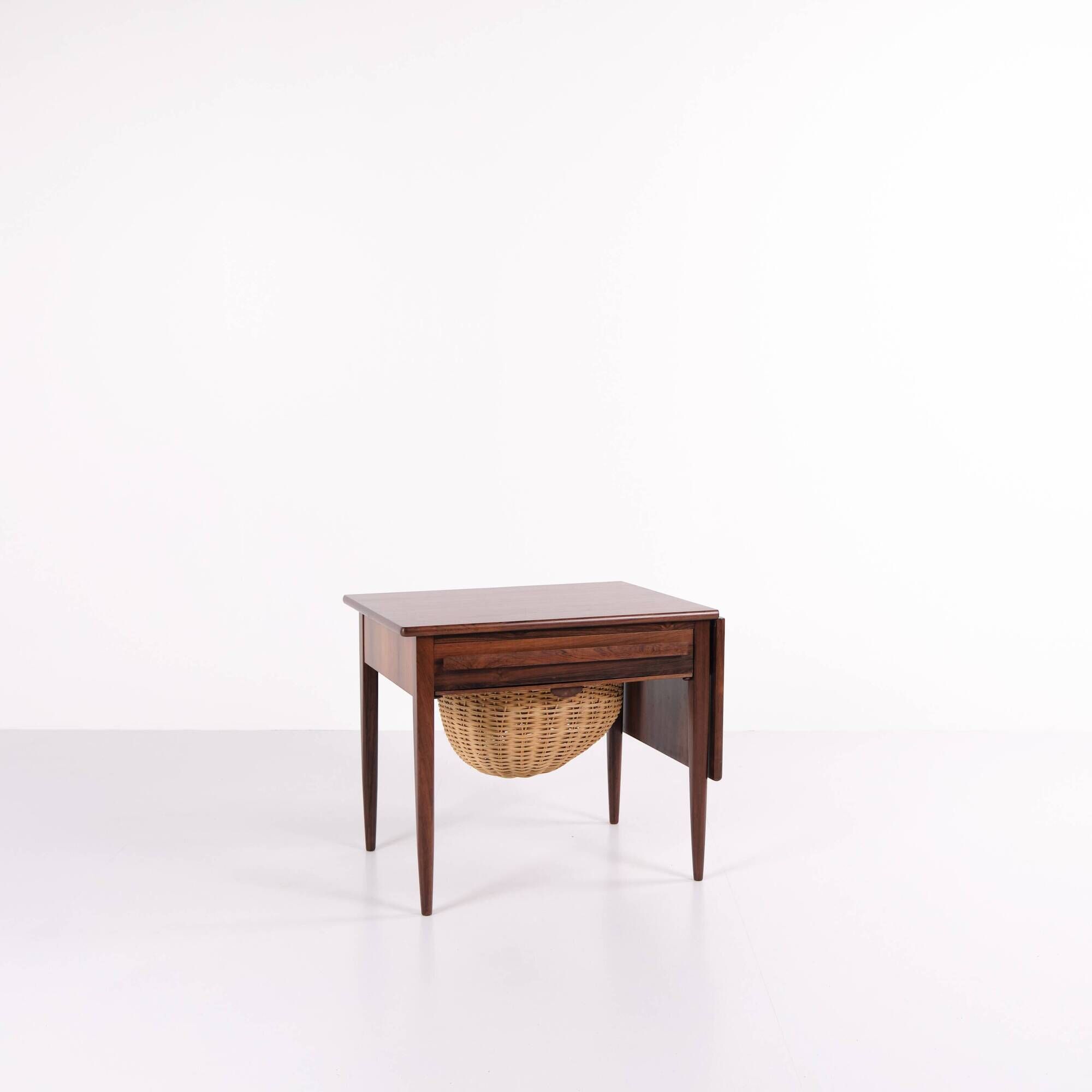 Foldable sewing table with drawer - Rosewood - Johannes Andersen - Silkeborg Furniture Factory - 1960s