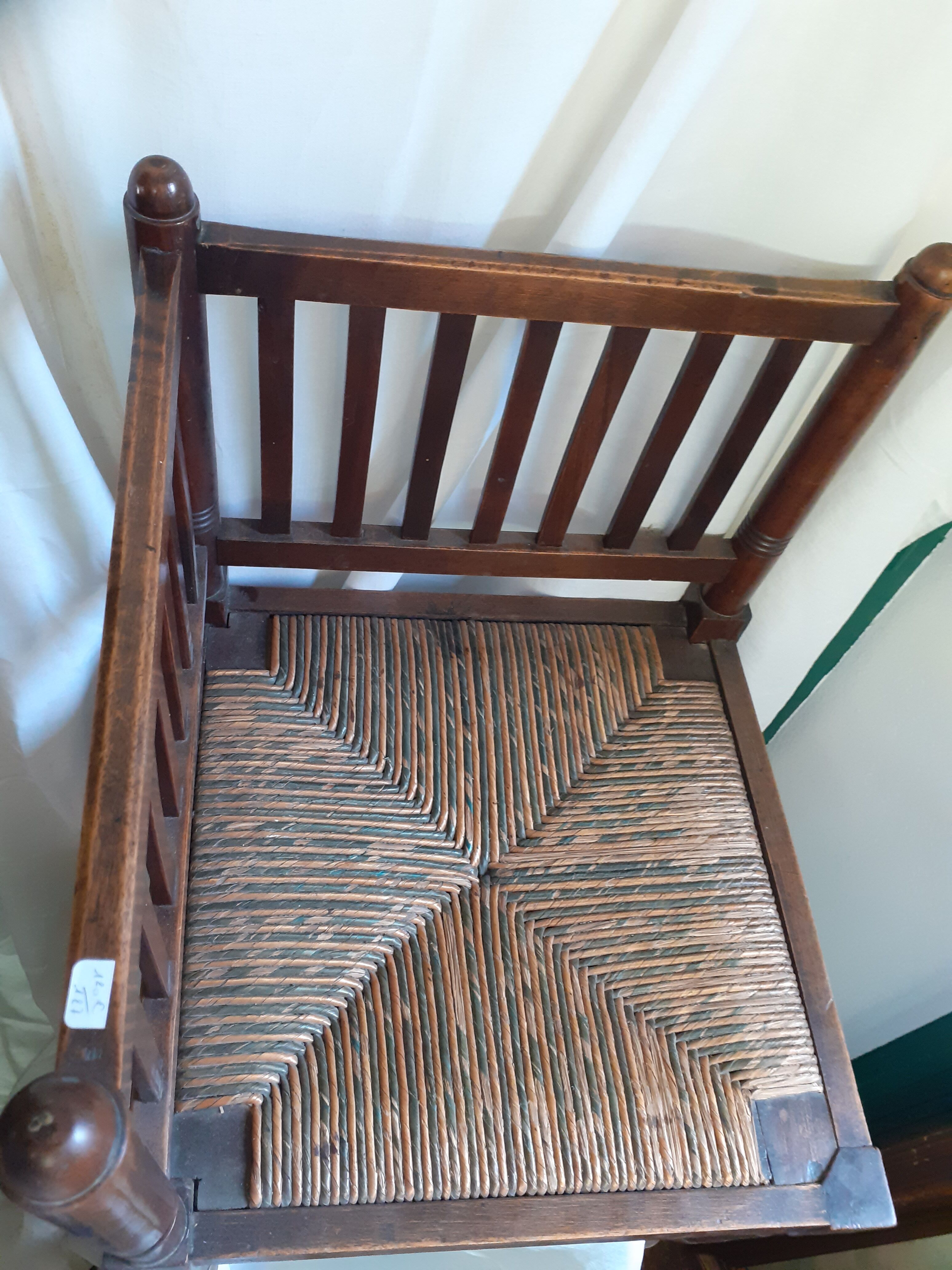Chaise de coin pailler