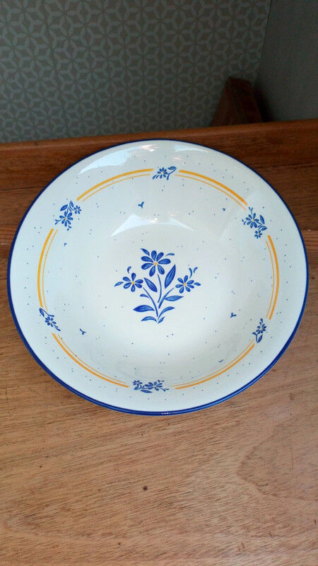 Hollow dish English ceramic Staffordshire
