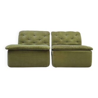 Pair of velvet lounge chairs, 1970s