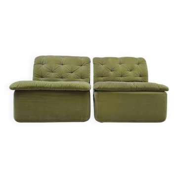 Pair of velvet armchairs from the 1970s