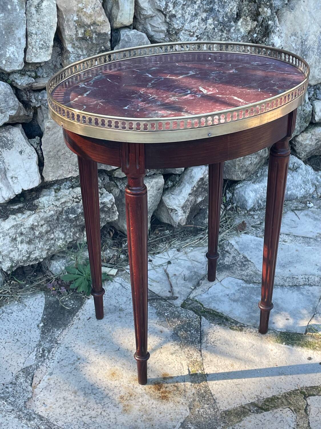 Small Louis XVI style mahogany hot water bottle table from the 19th century