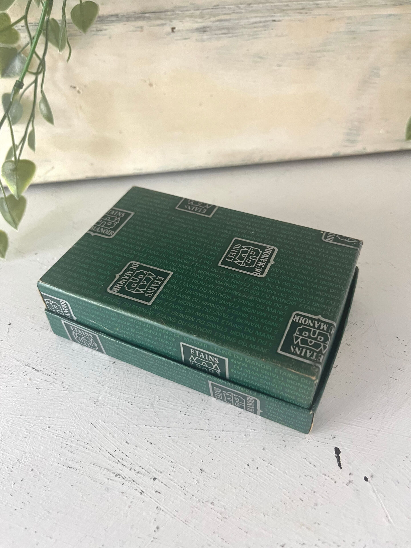 French pewter salt and pepper shakers set Etains du Manoir with origin