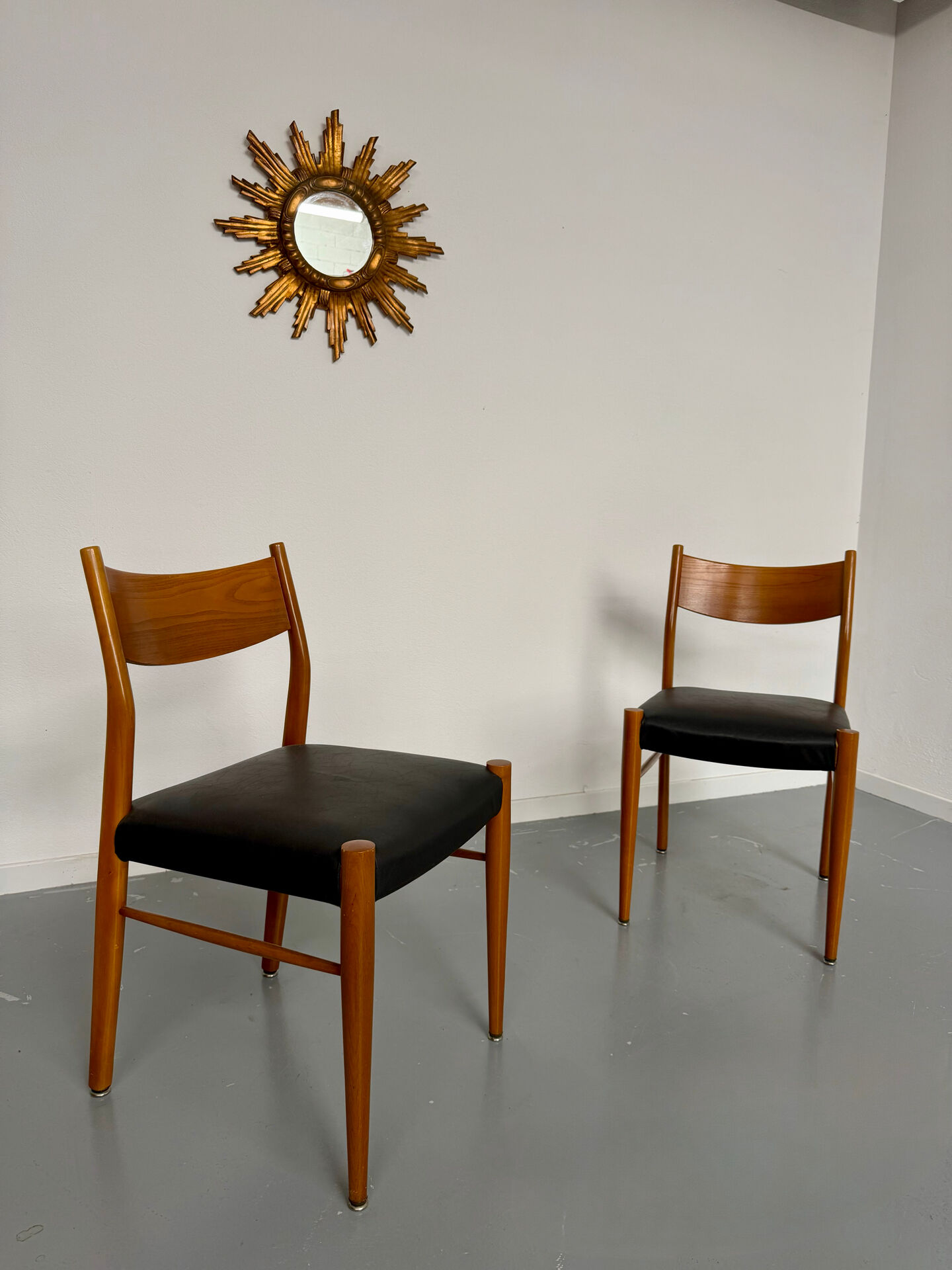 Pair of Italian design chairs by Consorzio Sedie Friuli, 1960s.