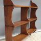 Etagère murale en accolades bois vintage 3 tablettes