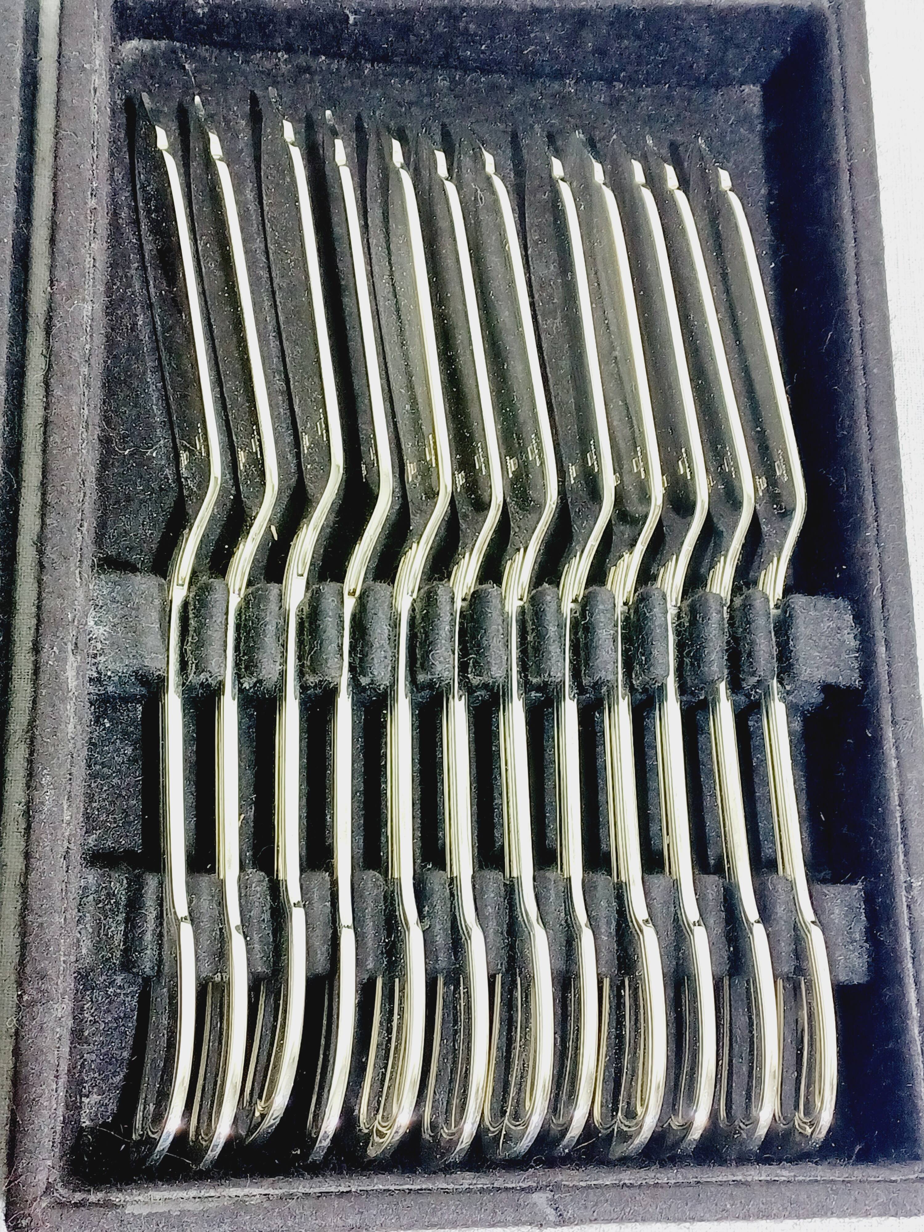 Christofle – 12-piece silver-plated fish cutlery set, Chinon model