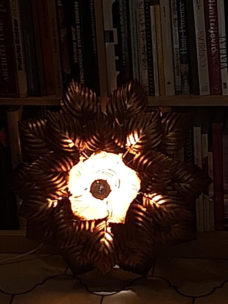 Sconce metal golden leaves 70s