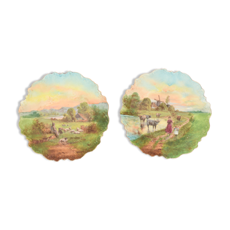 Pair of painted dishes in Limoges porcelain