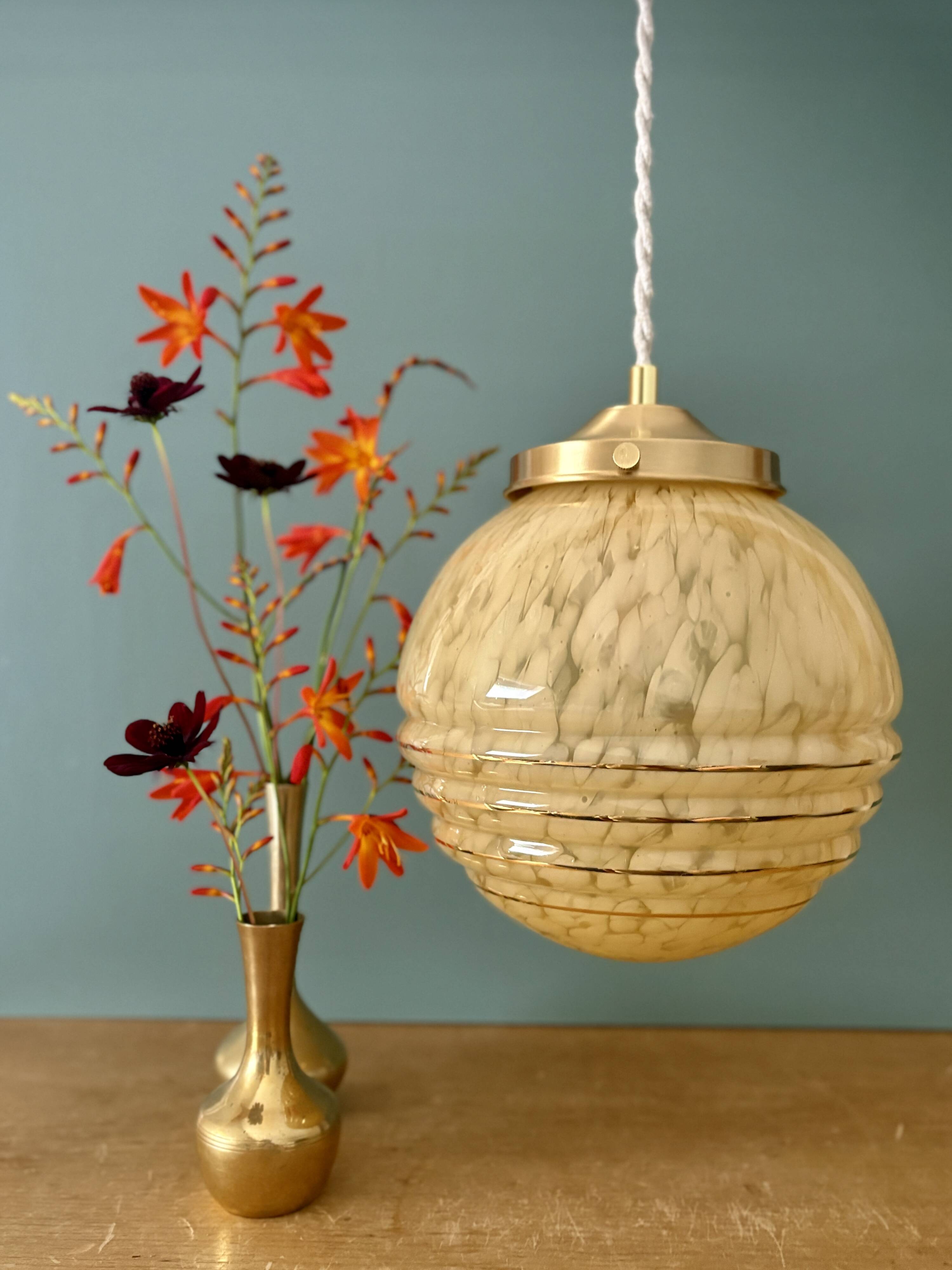 Vintage art deco globe pendant light in yellow and gold Clichy glass