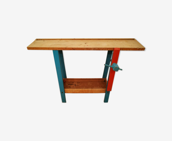 Former child workbench