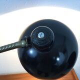 Lampe Kaiser Idell modèle 6561