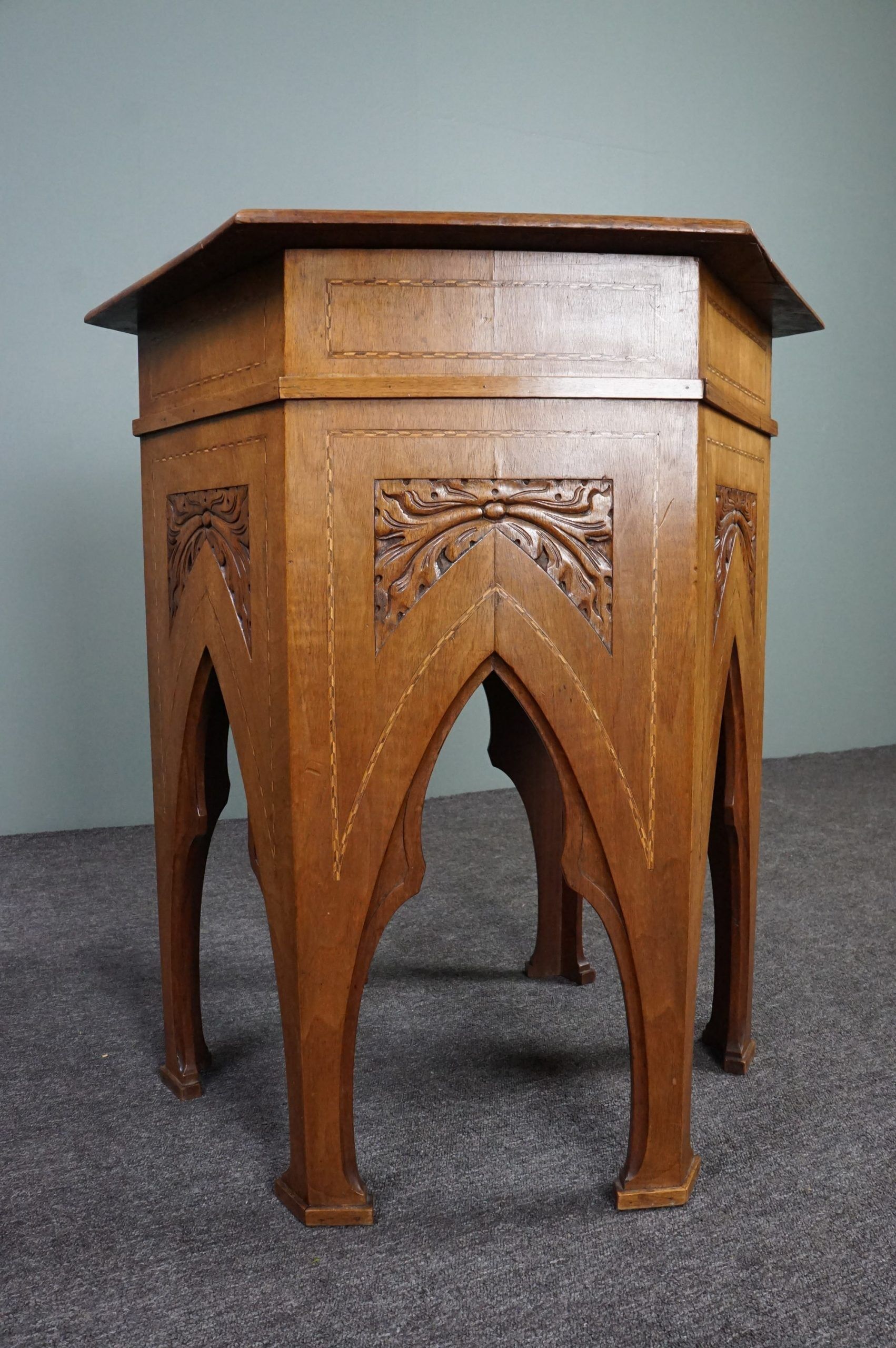 6-sided side side table in Jugendstil Art Nouveau style