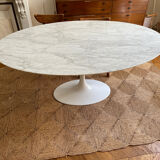 Tulip dining table