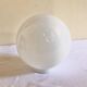 Globe suspension en opaline blanche vintage