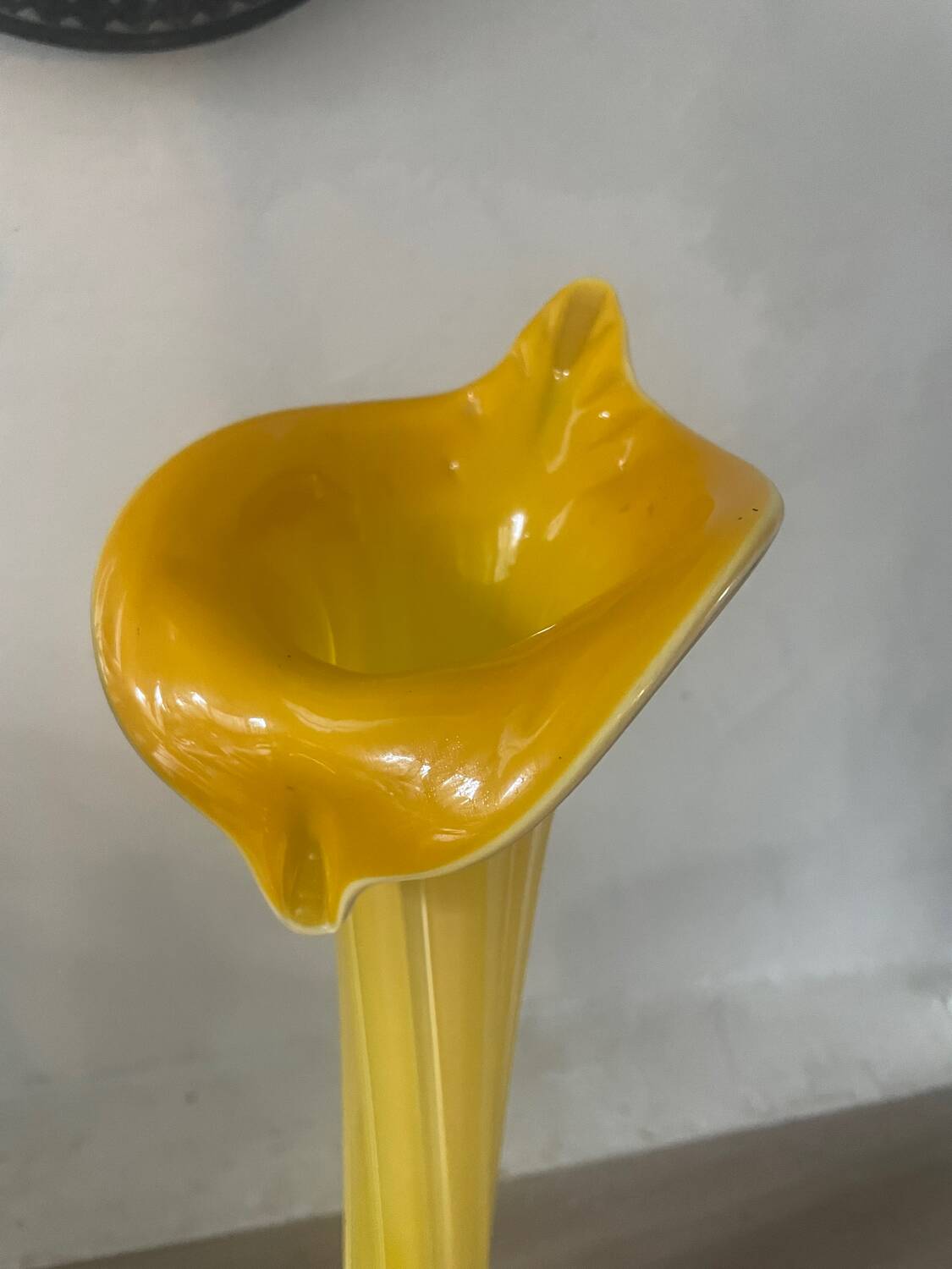 Murano 80's calla arum vase