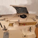 Meuble machine à coudre