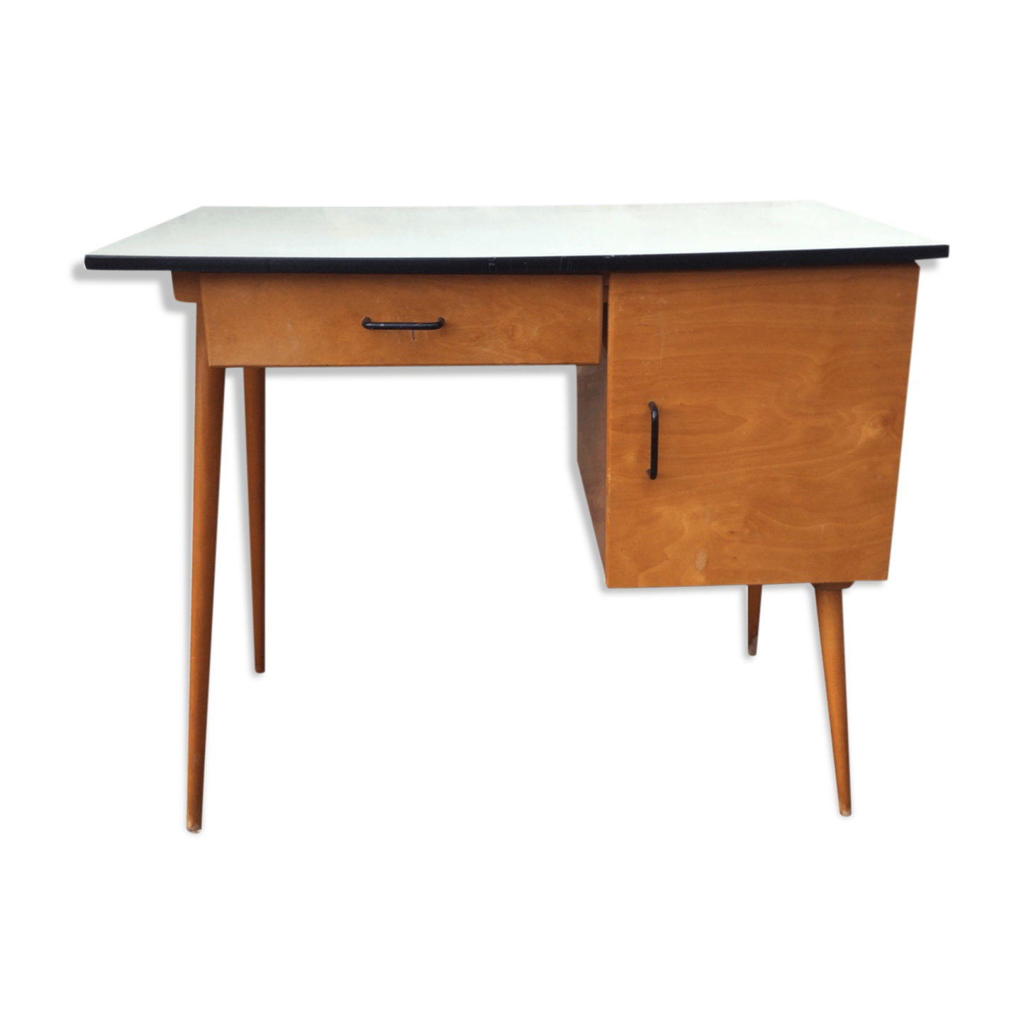Baumann desk
