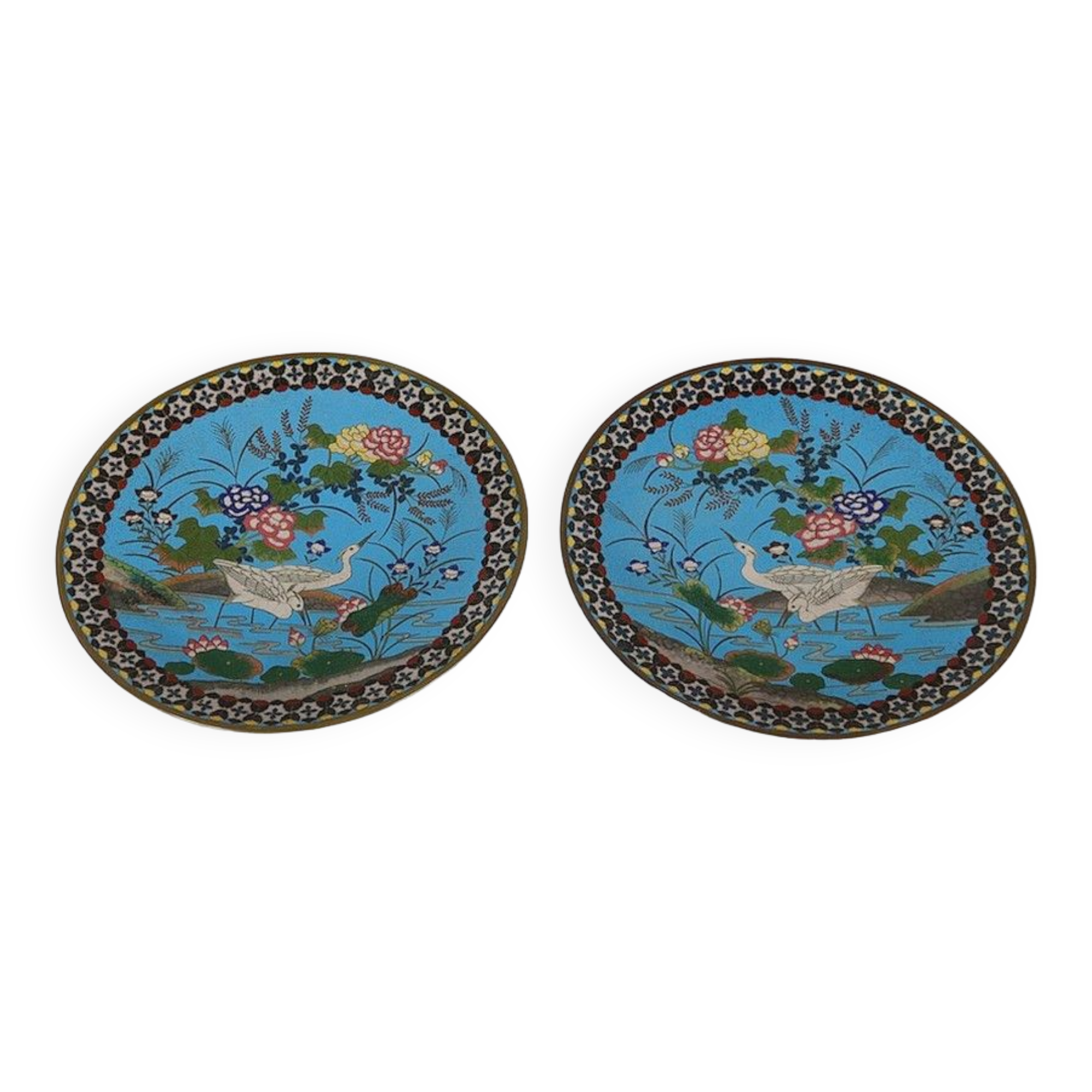 Pair of Round Bronze Dishes and Cloisonné Enamels, Meiji era, Japan – Late nineteenth