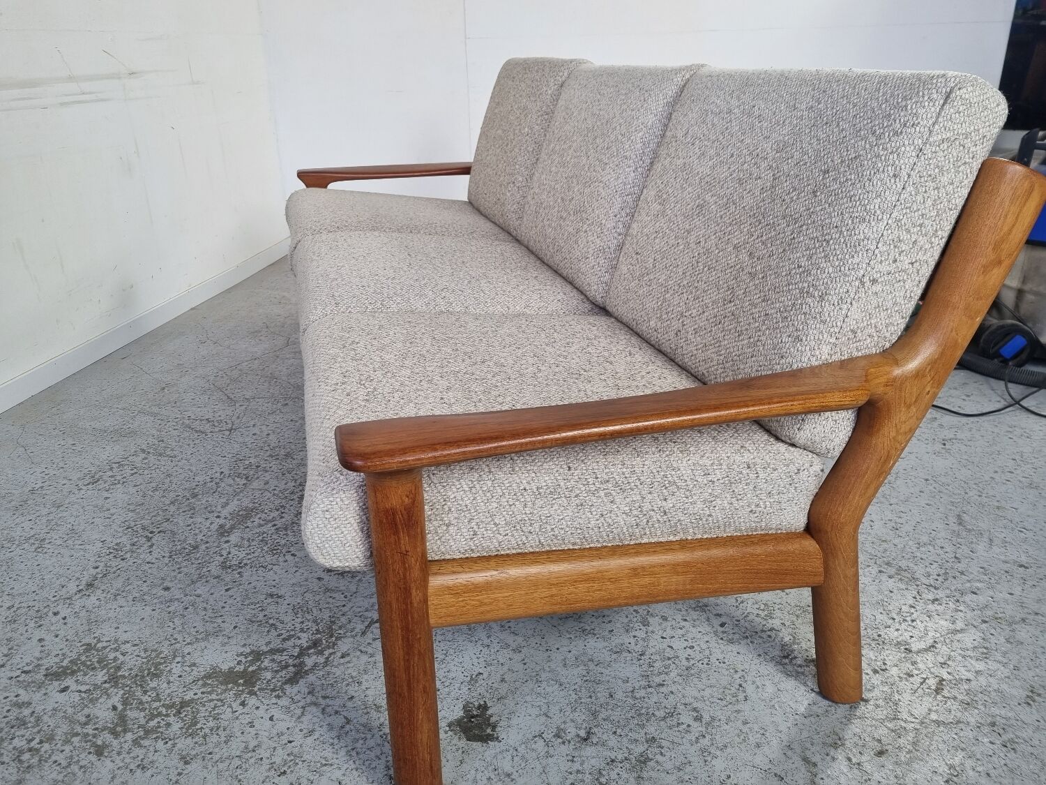 3-seater teak sofa by Juul Kristensen, 60s/70s