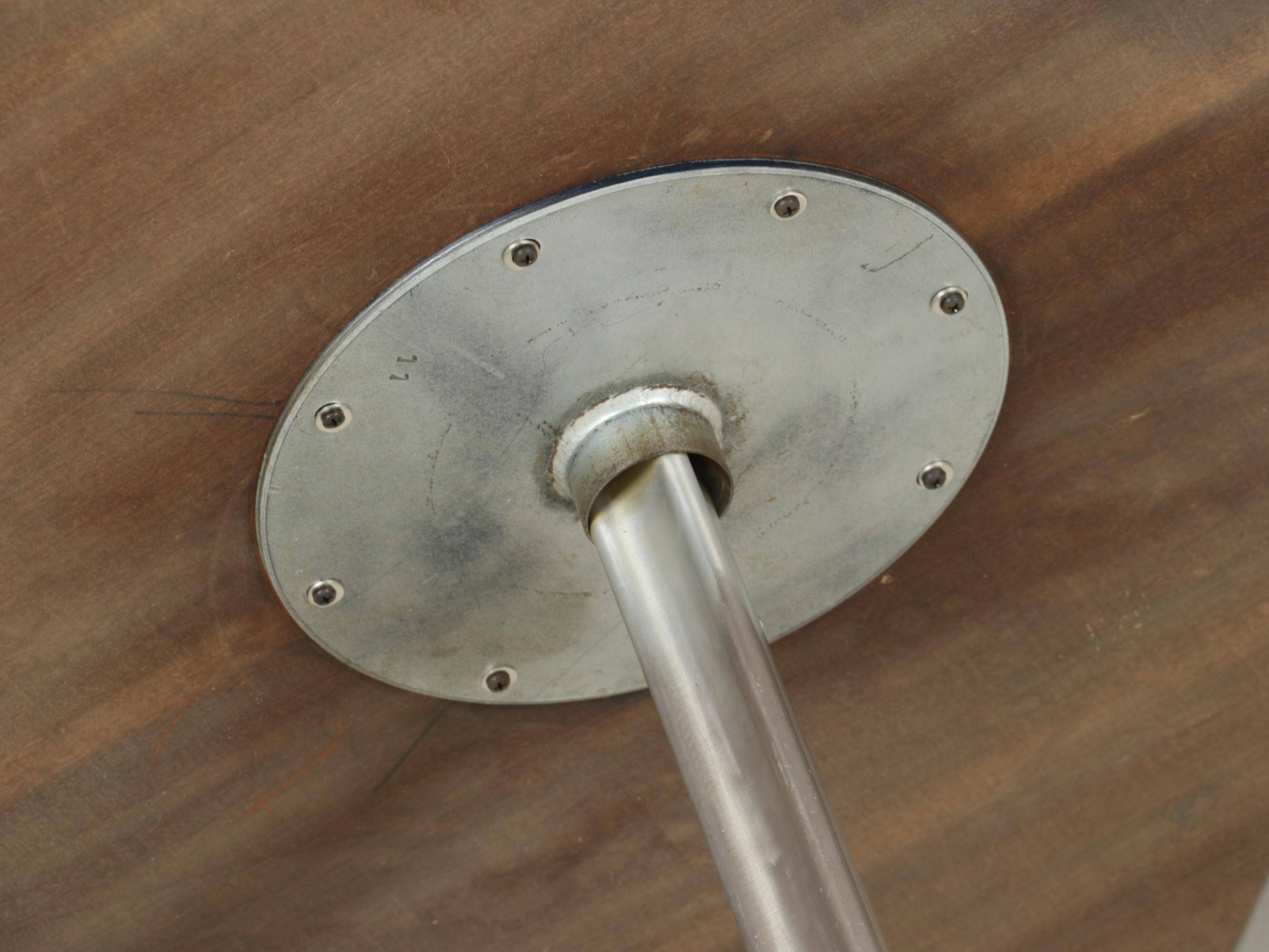 Table basse modèle 3513 par Arne Jacobsen pour Fritz Hansen, Danemark, années 1960