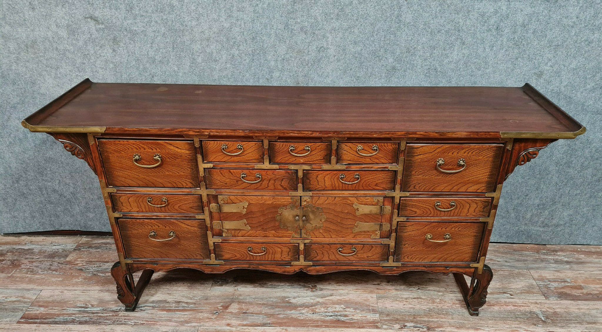 Asian pagoda buffet in exotic wood and gilded bronze circa 1920-1940