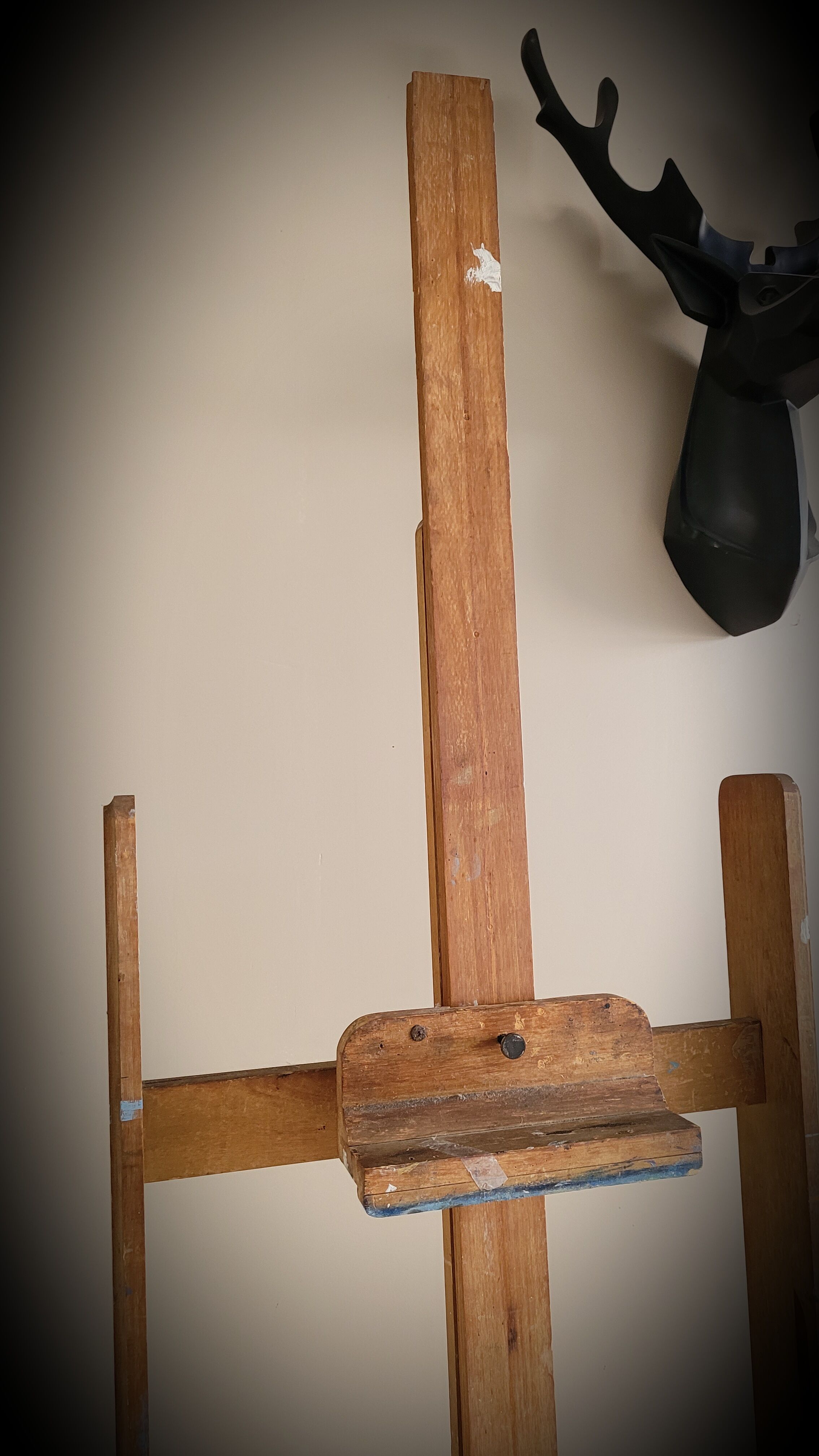 Belgian painter easel