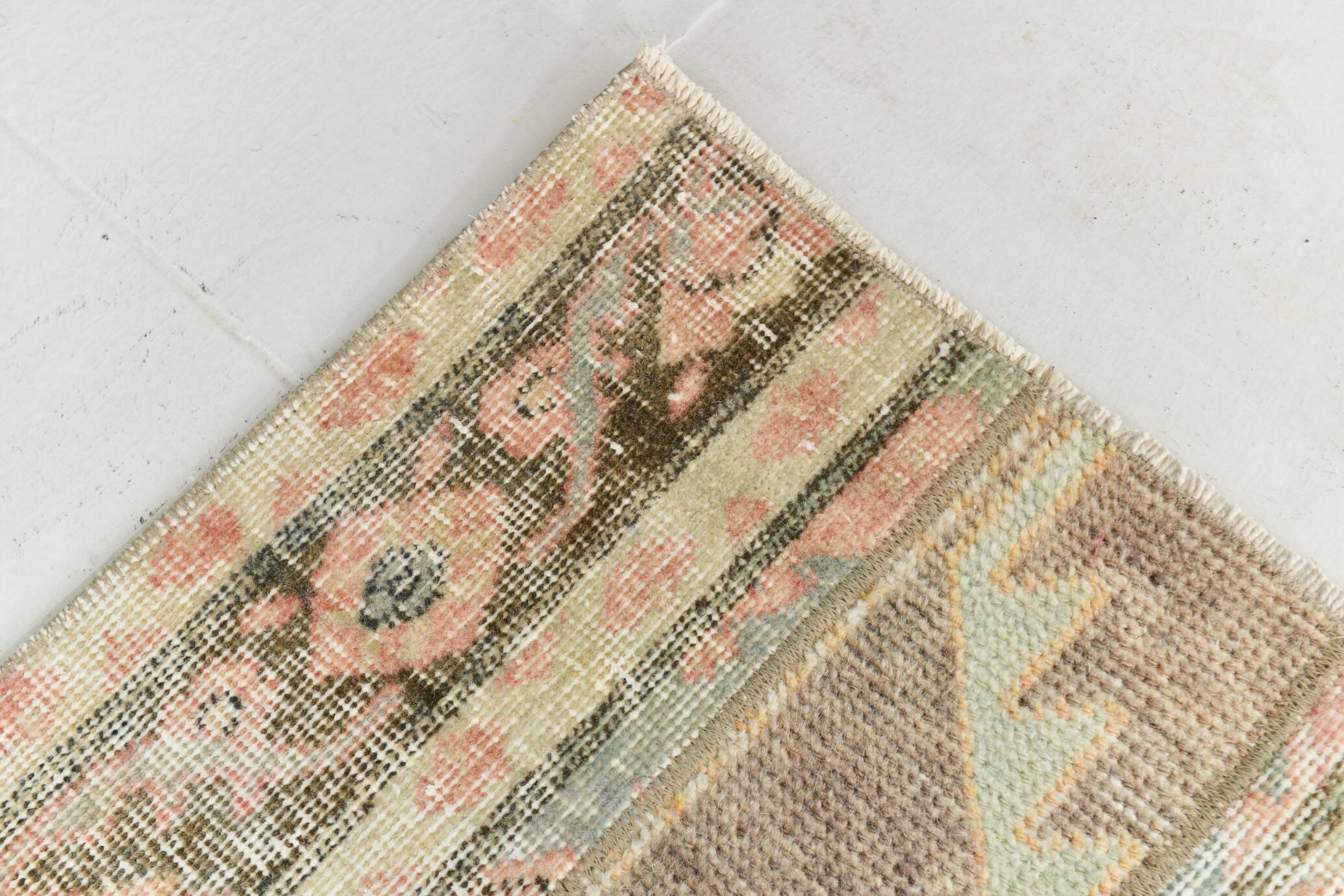 2x11 Dark Green & Beige Turkish Runner Rug, 55x338Cm