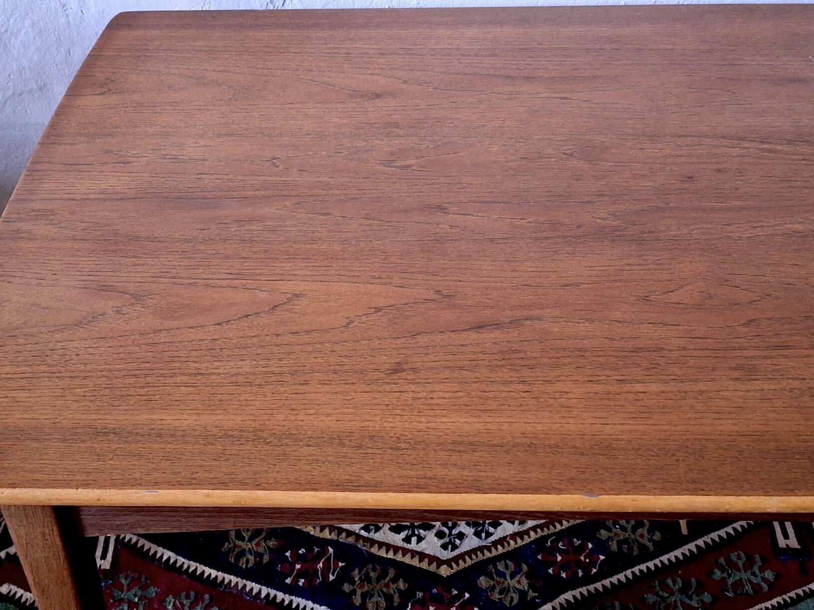 Mid century teak extendable dining table with curved top, Denmark 1960s