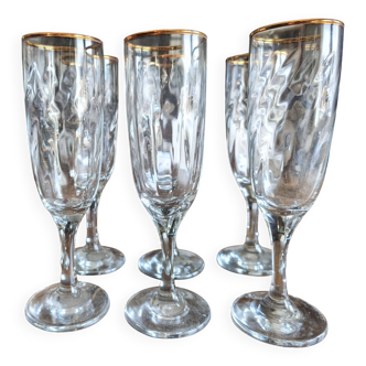 Set of 6 vintage champagne flutes with scrolled drinking rim and gold trim