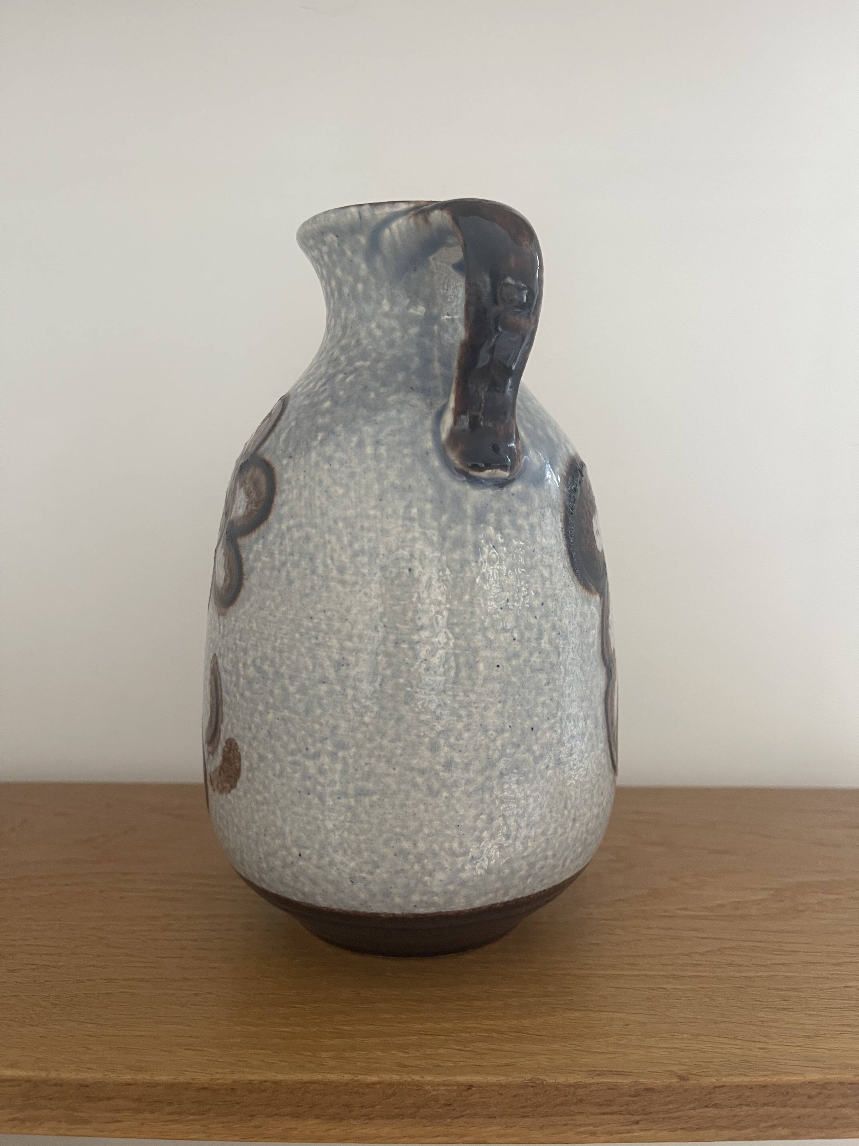 Decorative ceramics